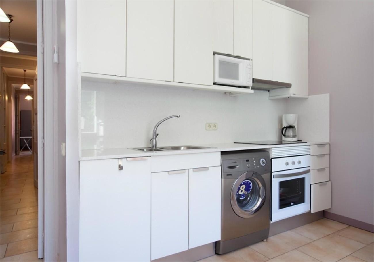 Fuer 5 Personen Ca 70 Qm In Barcelona-eixample, Costa Brava Costa Del Maresme Apartment Barcelona